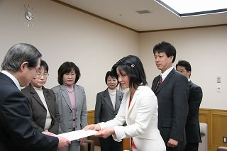 クリックで大きな写真を表示